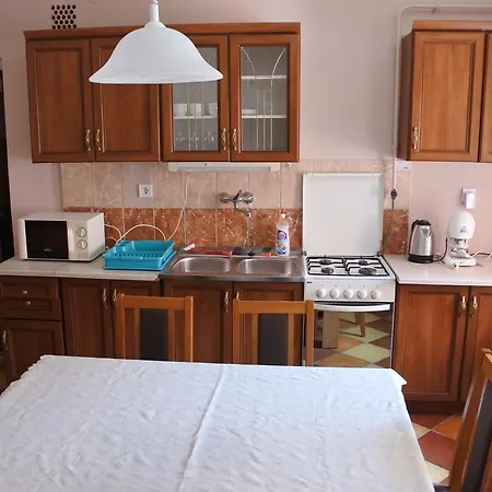 Apartman Kisasszony *
