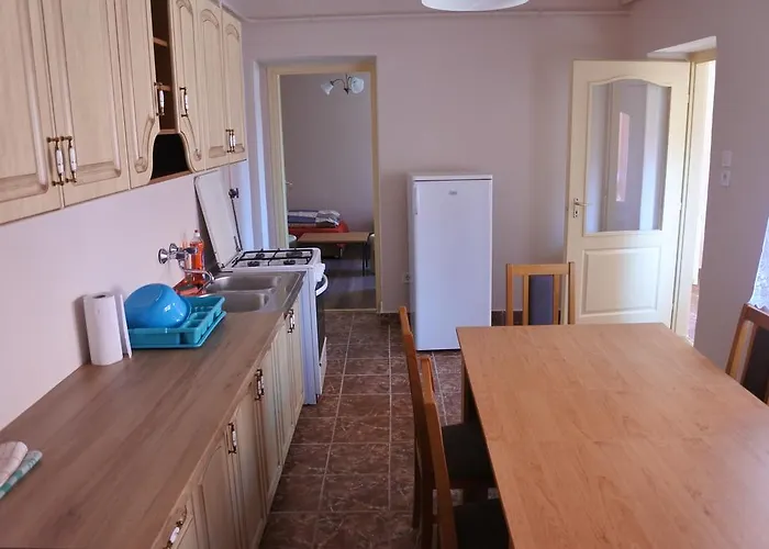 Kisasszony Apartman Eger