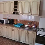 Kisasszony * Eger